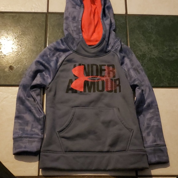 Under Armour Other - Sweater Under Armour Other - Sweater